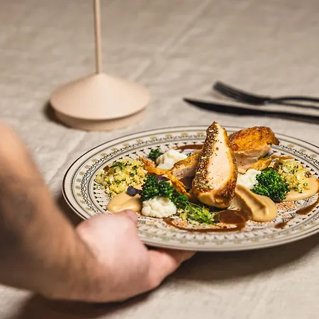 Upside Down Town Neue Post