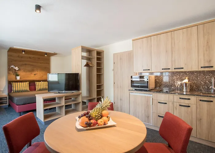 מלון Upside Down Town Neue Post צל-אם-זי