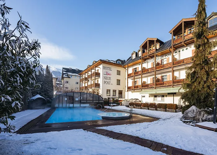 Upside Down Town Neue Post Целль-ам-Зе