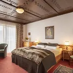 Hotell Upside Down Town Neue Post 4*