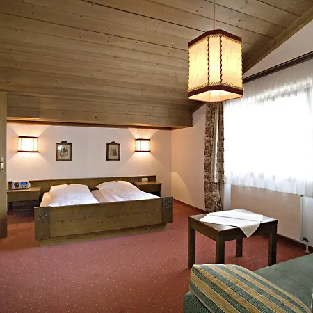 Neue Post Hotel Zell am See