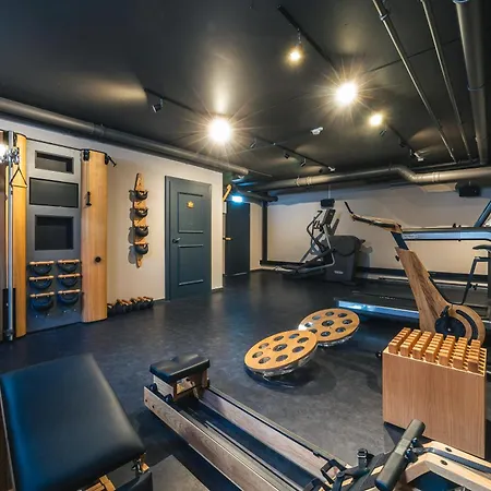 Hotel Upside Down Town Neue Post