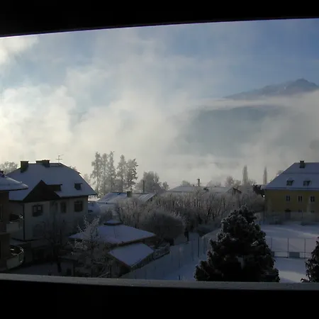 Hotel Upside Down Town Neue Post Zell am See