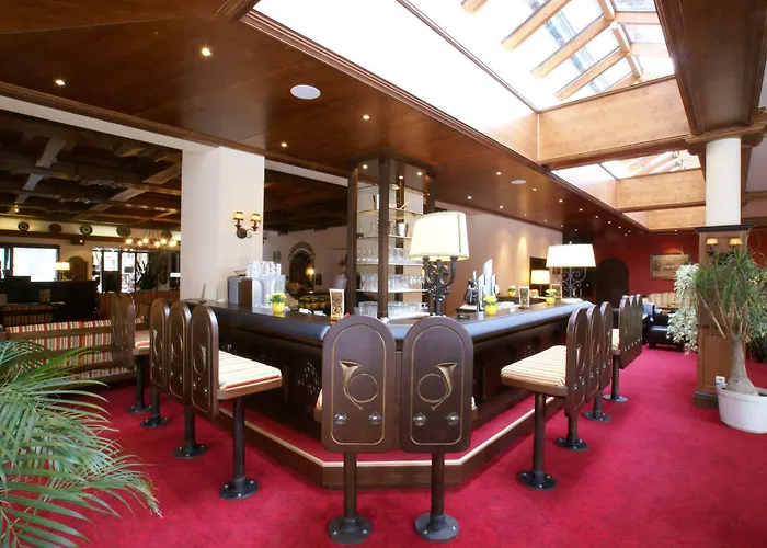 Upside Down Town Neue Post Hotel Zell am See