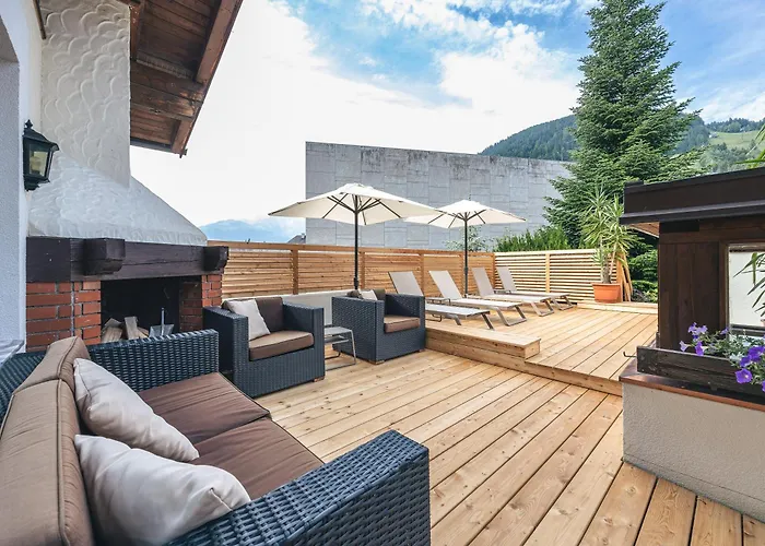 Hotel Upside Down Town Neue Post 4*