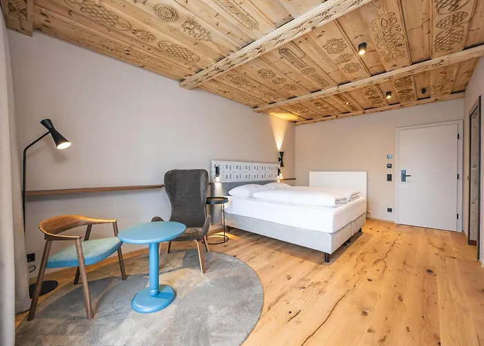 Hotel Upside Down Town Neue Post